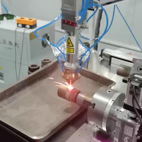激光熔覆机