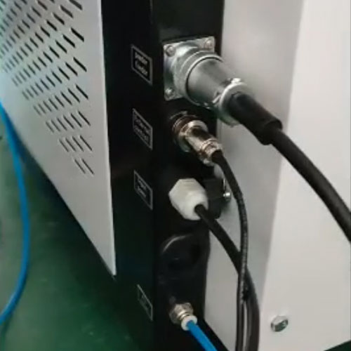 工科类高校科研所激光...