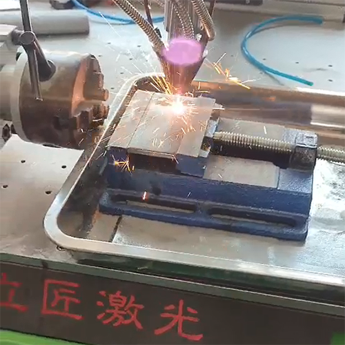 不锈钢圆管激光熔覆设...